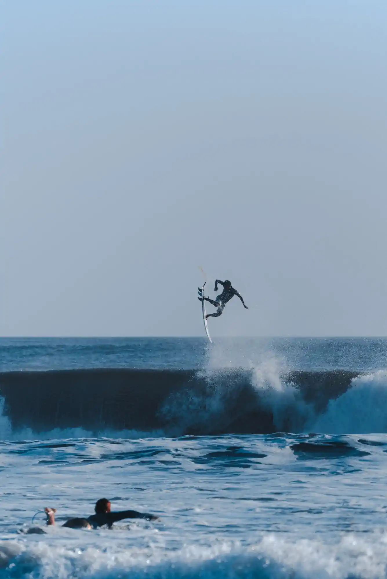 surfing-vertical